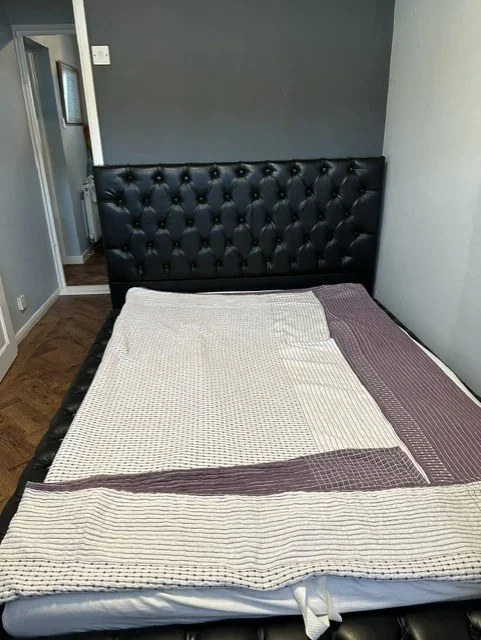 Room Humber Drive in Greater London