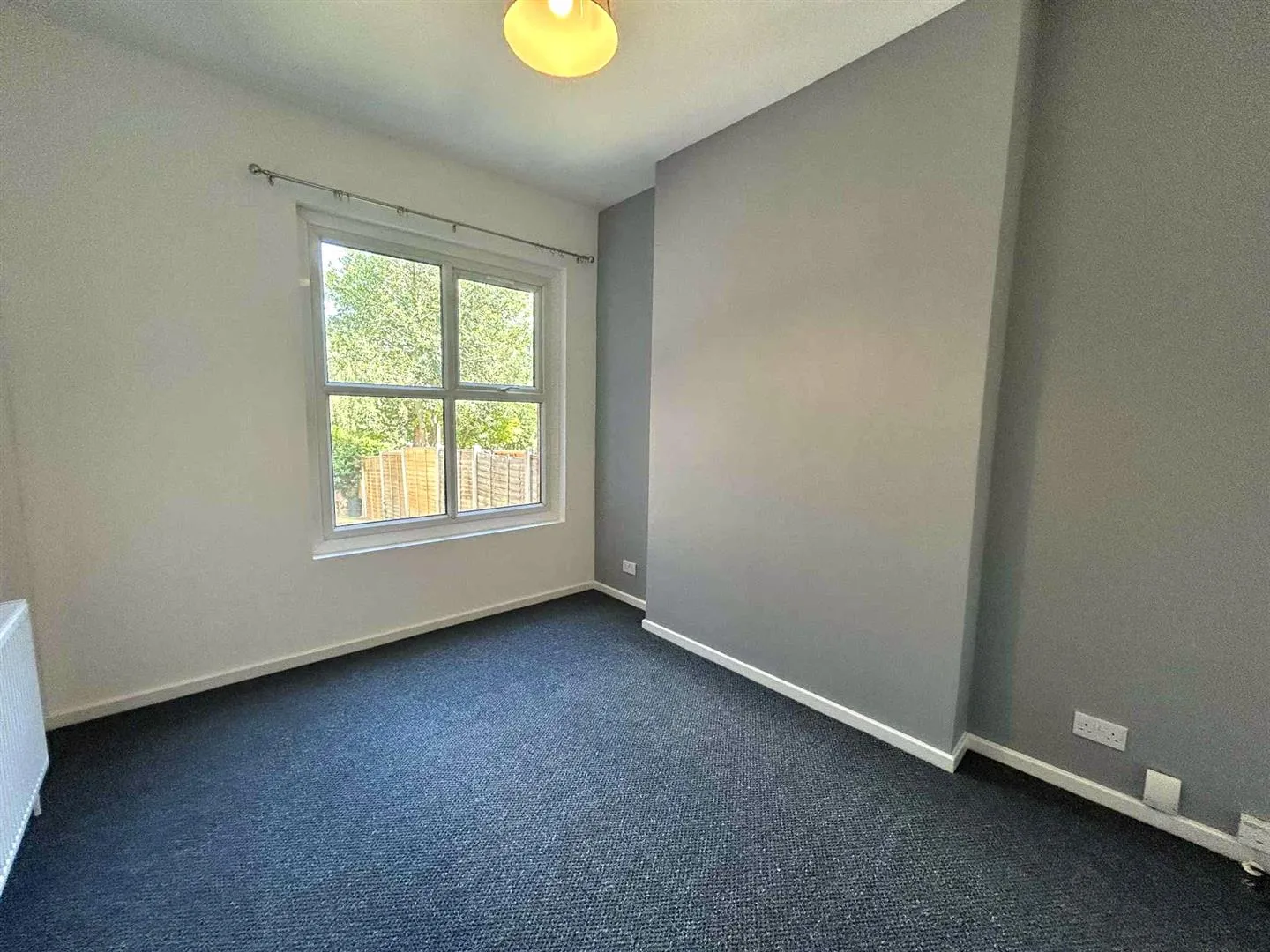 Flat Northfield Road in Birmingham