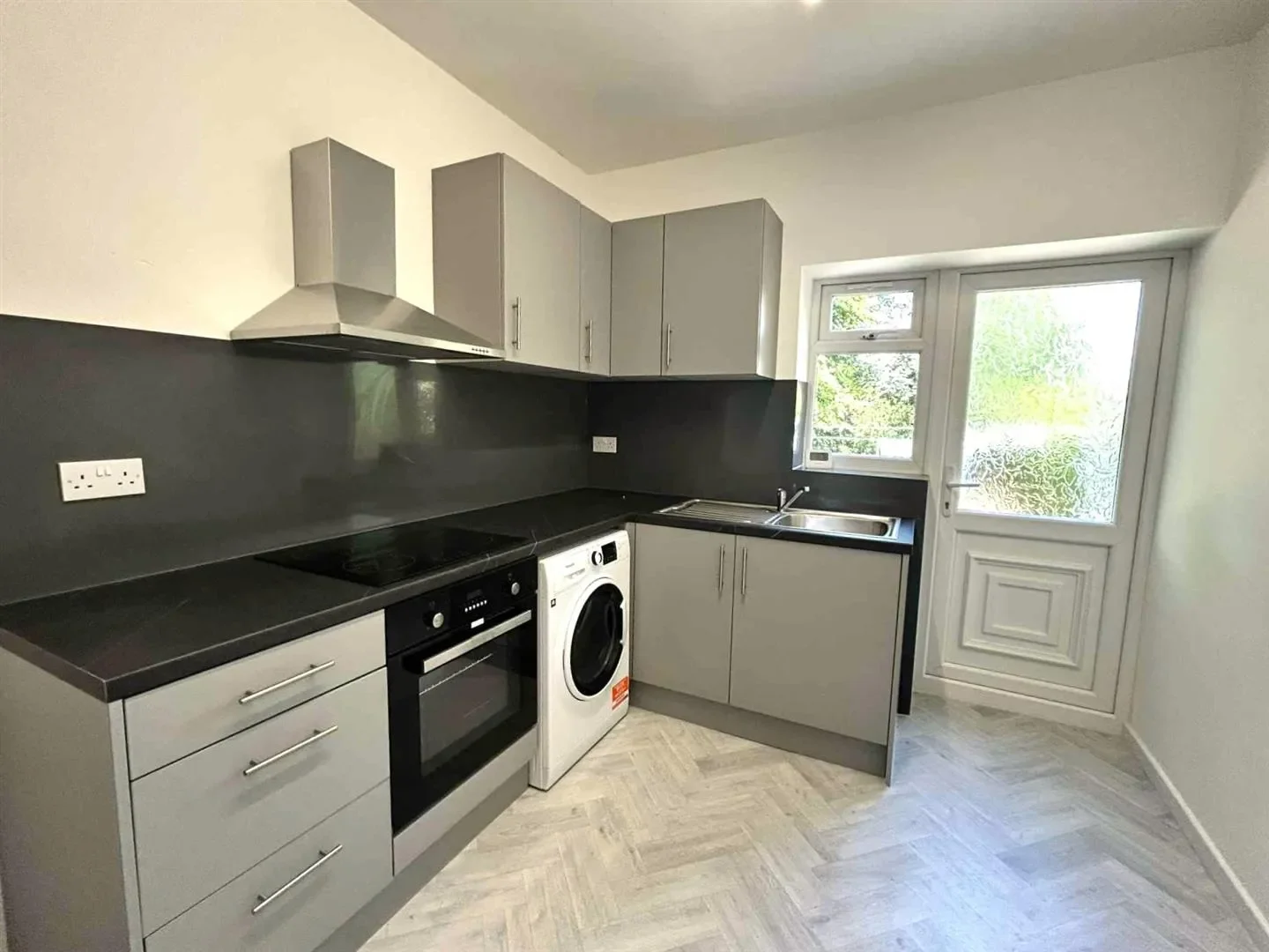 Flat Northfield Road in Birmingham
