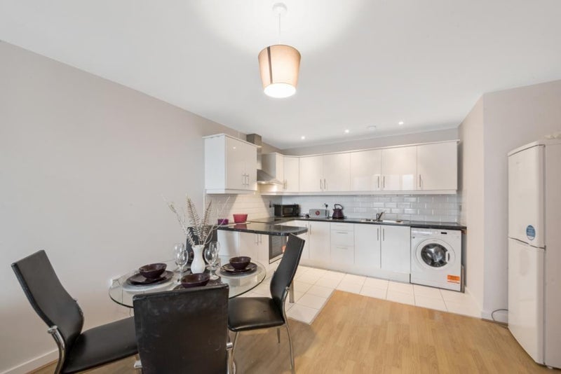 Room Mill Road in Greater London