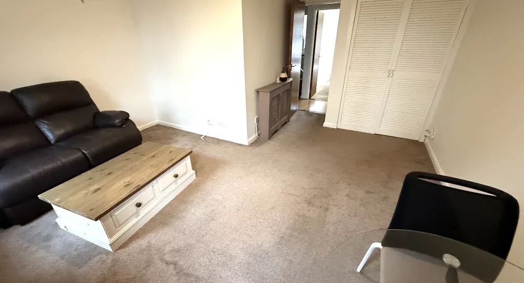 Flat Millside Terrace in Aberdeen City