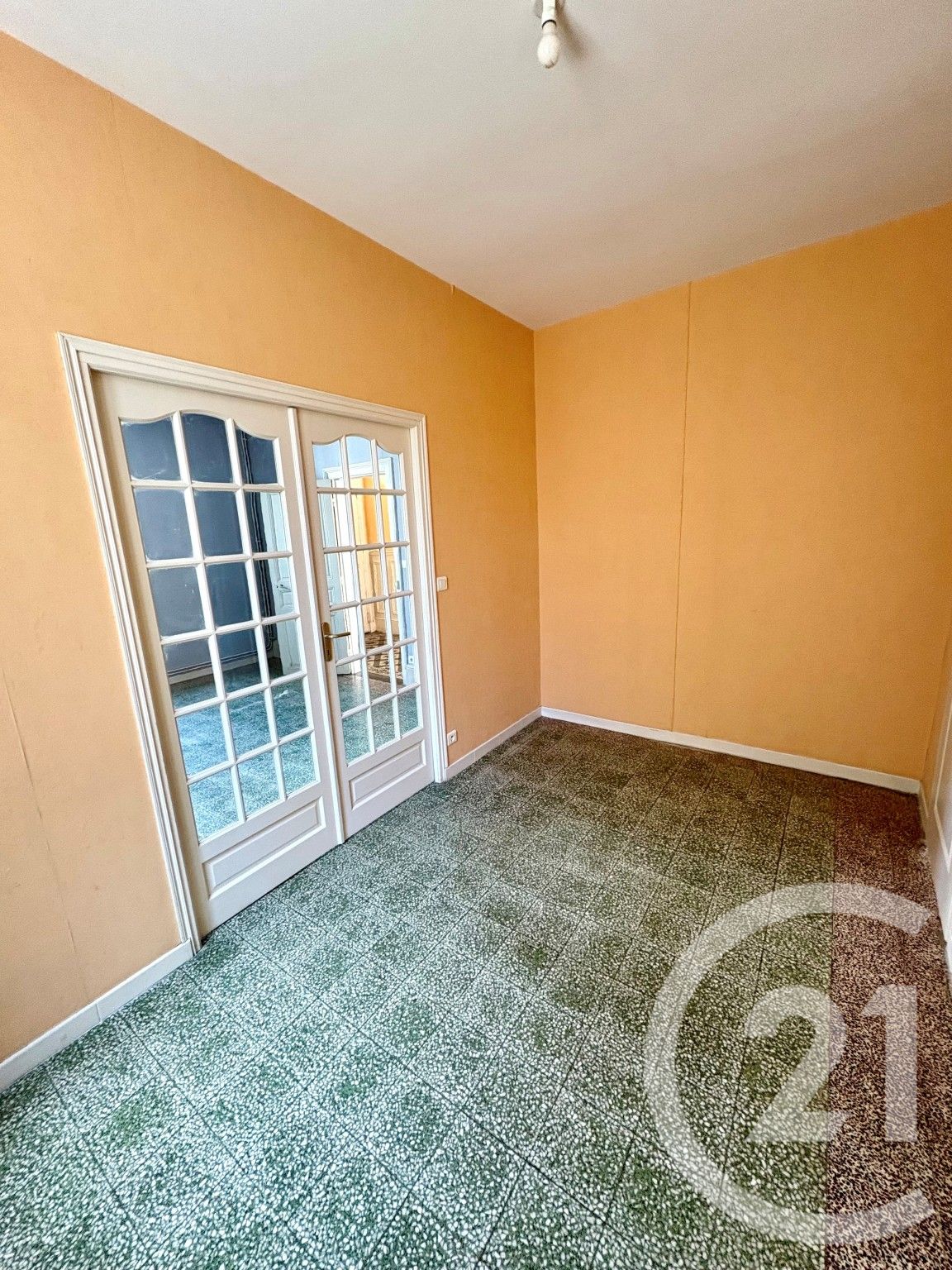 Flat Rue des Gabelles in Saint-Benoît-sur-Loire