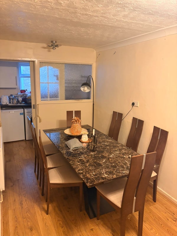 Room New Inn Lane in Stoke-on-Trent
