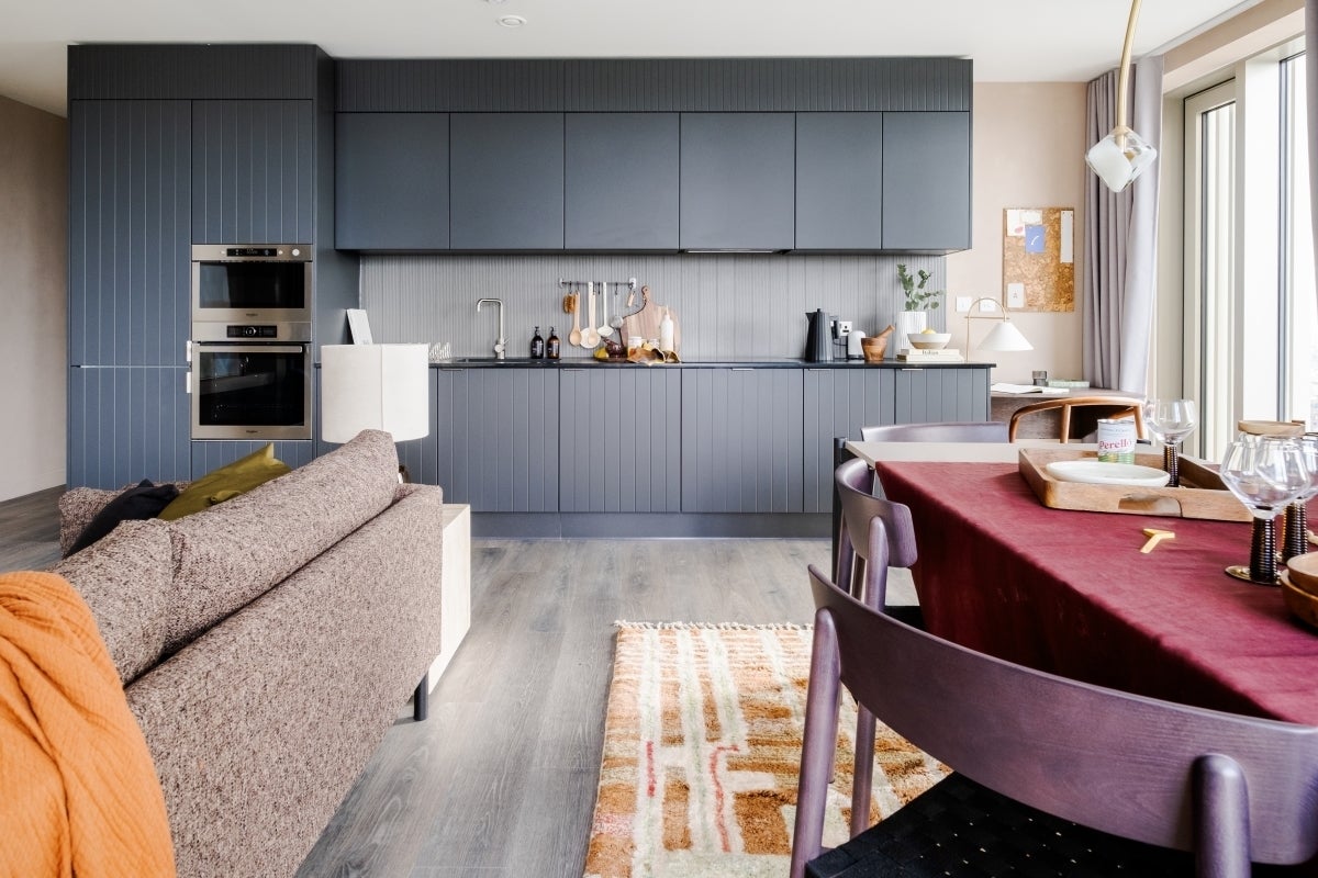 Flat Cherry Park Lane in Greater London