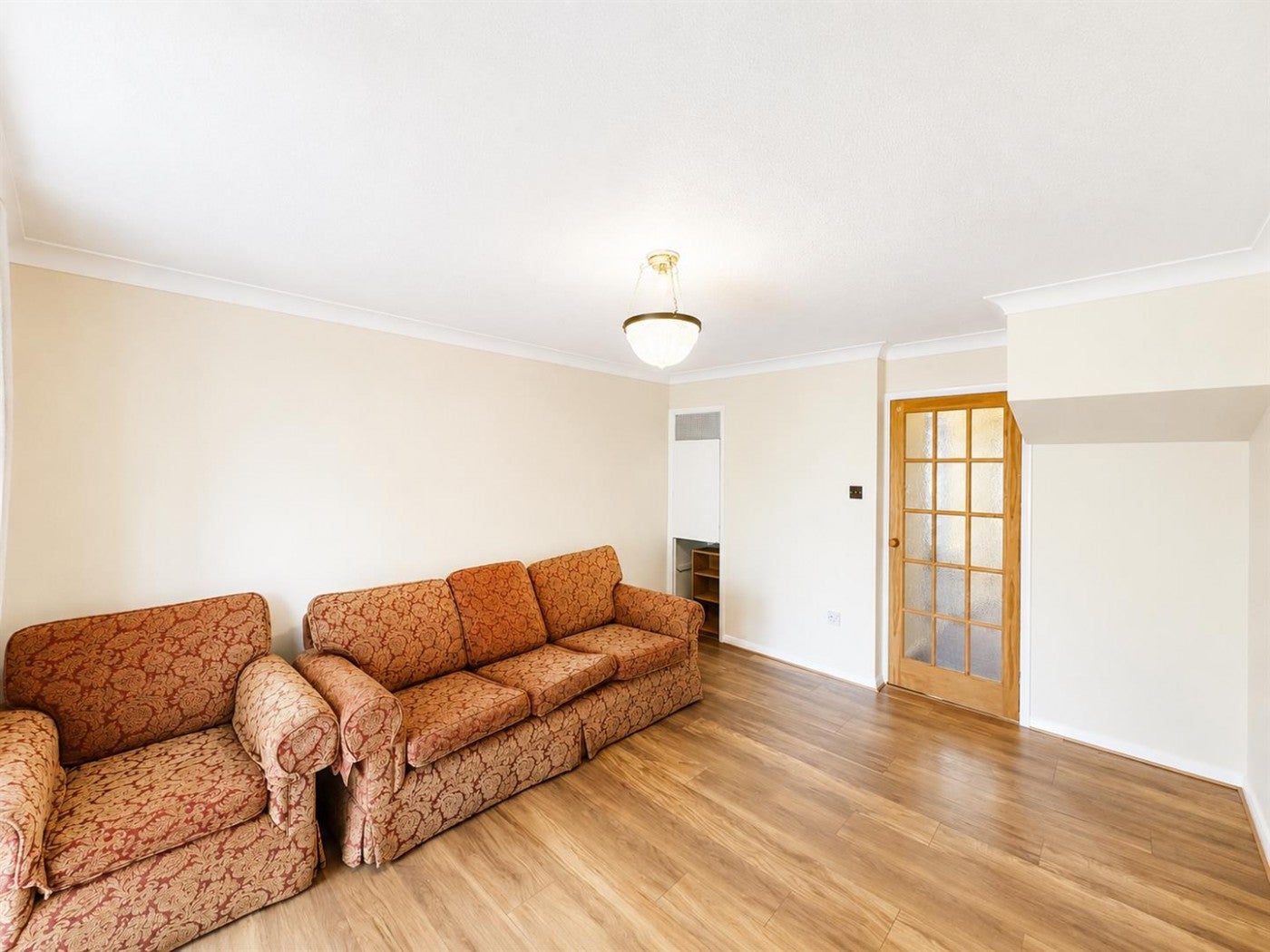 House King George Close in Ashford