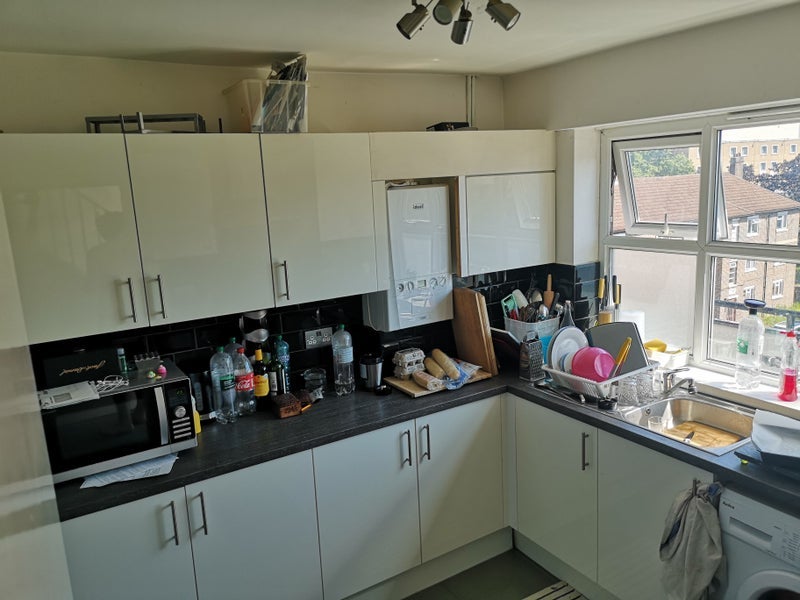 Room Maitland Close in Greater London