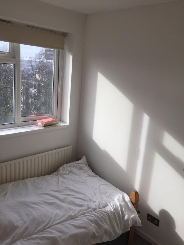 Room Maitland Close in Greater London