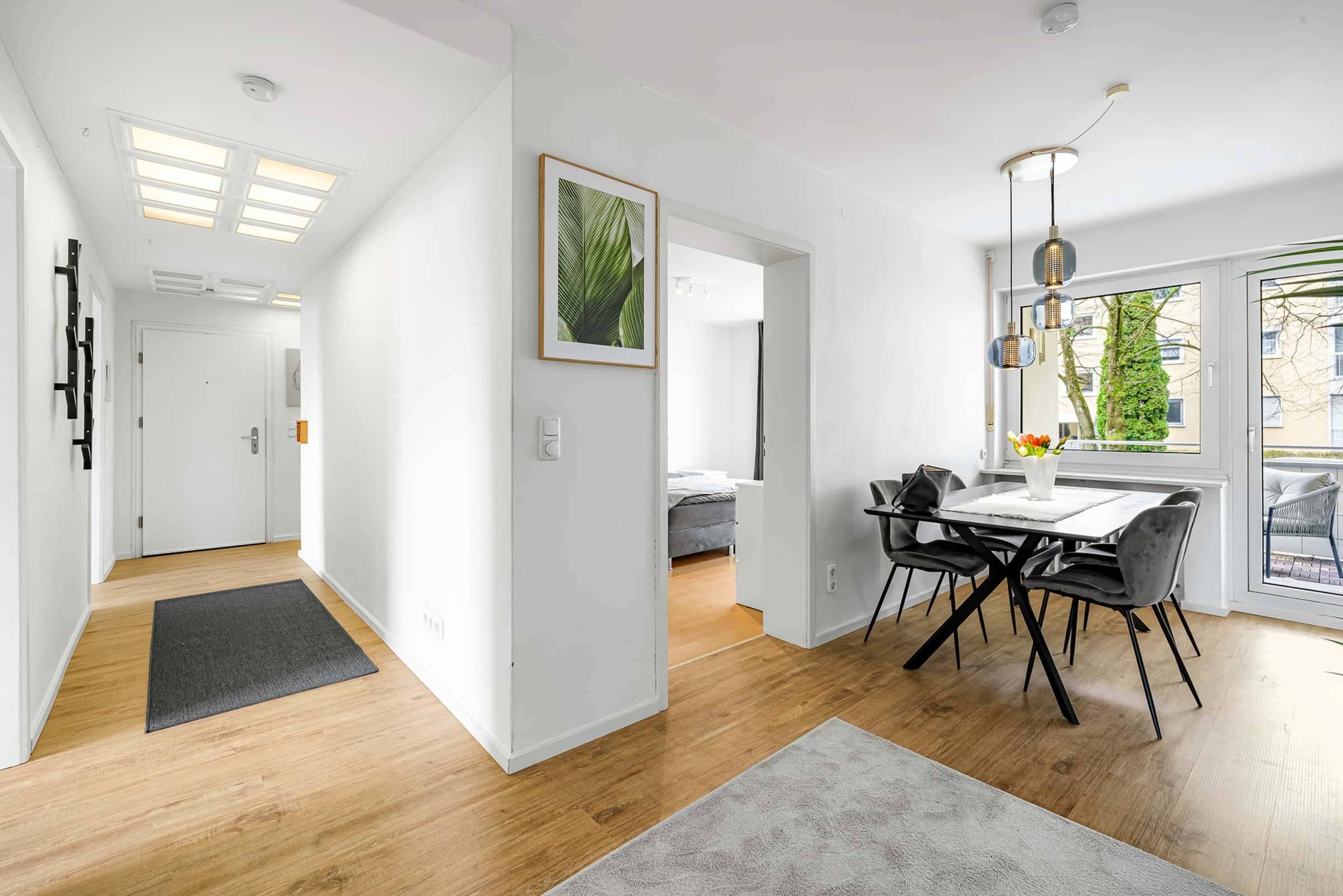 Zimmer Tessiner Straße in München
