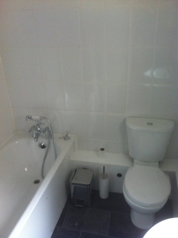Room Perry Vale in Greater London