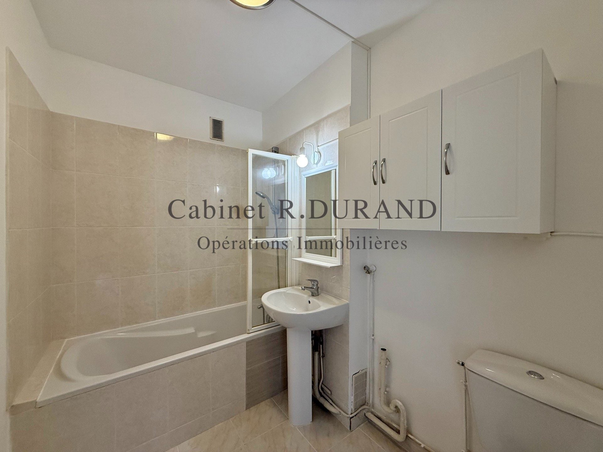 Appartement Avenue du Général de Gaulle à La Garenne-Colombes