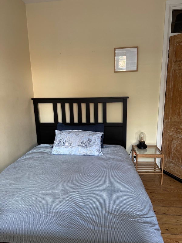 Room Streatham High Road in Greater London