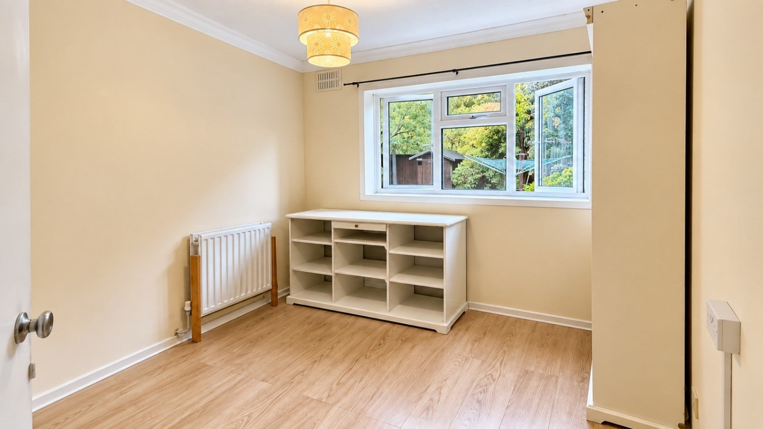 Flat Dacre Close in Greater London