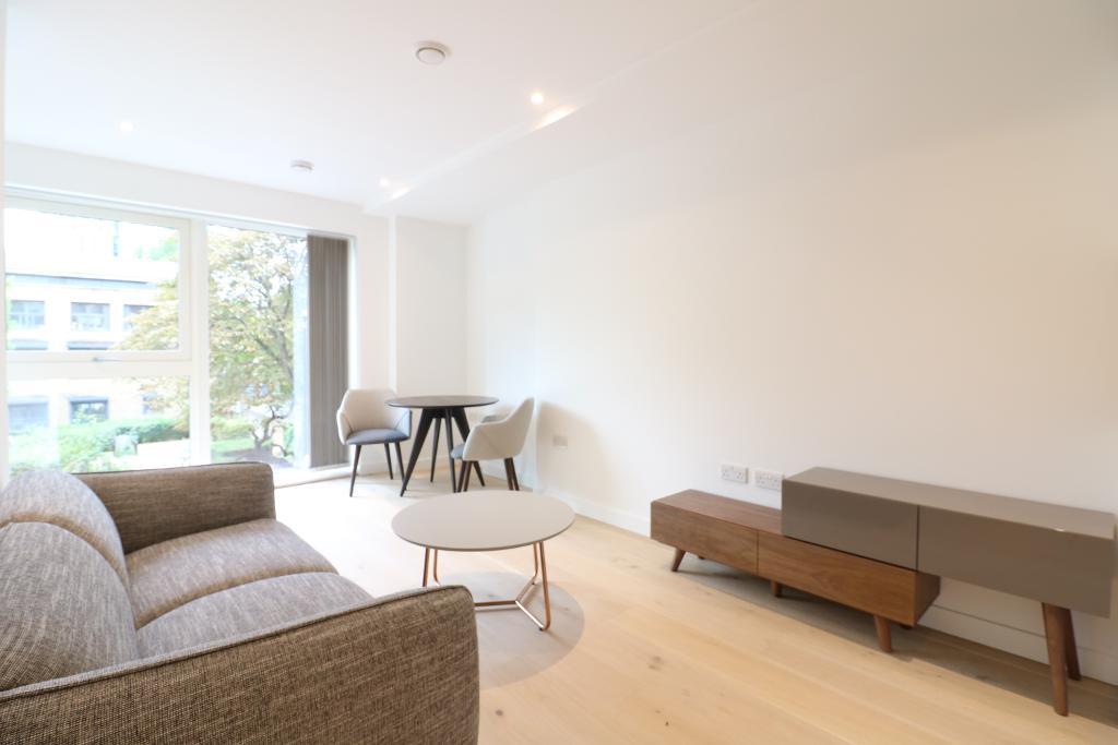 Flat Pentonville Road in Greater London