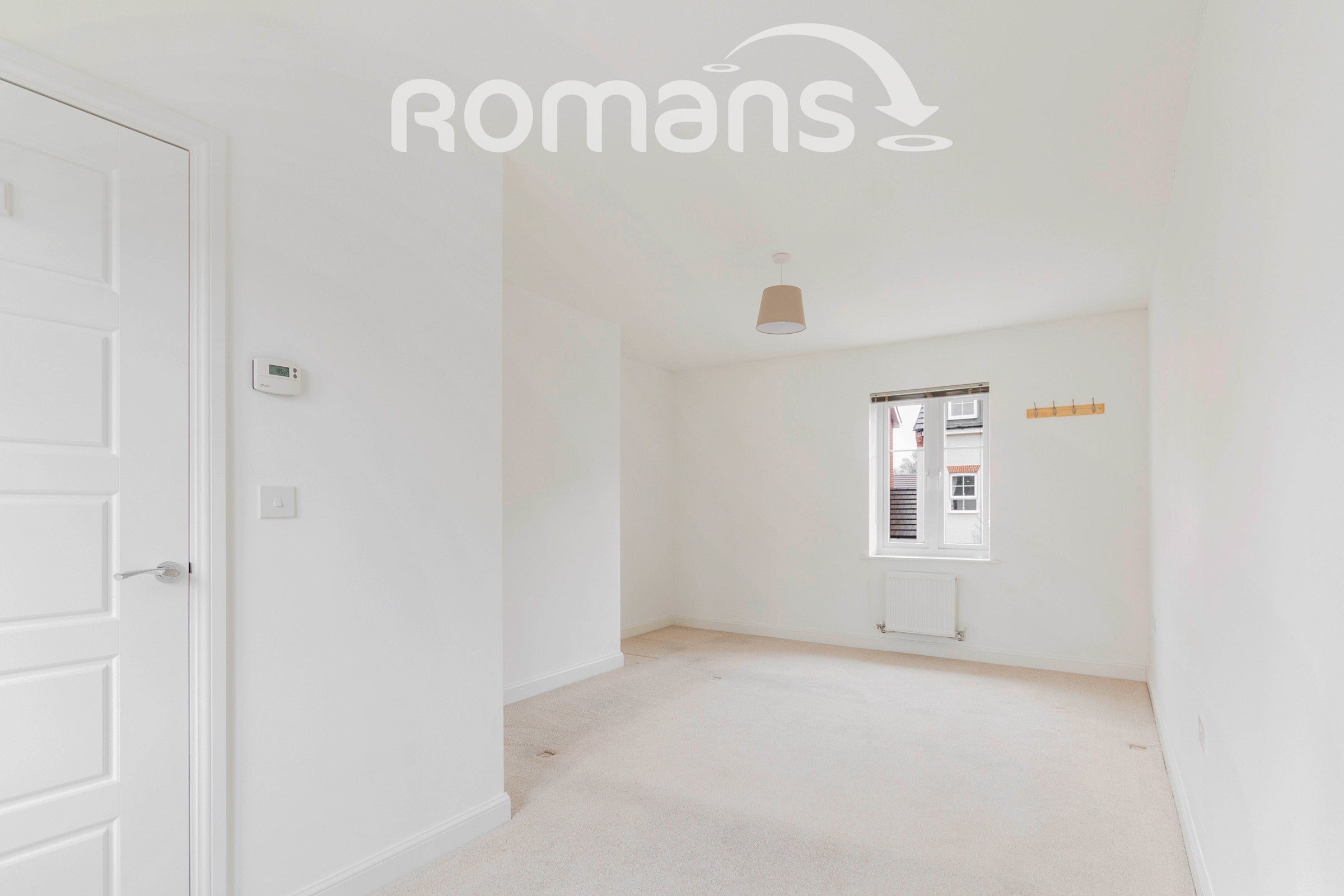 Flat Whitlock Avenue in Wokingham