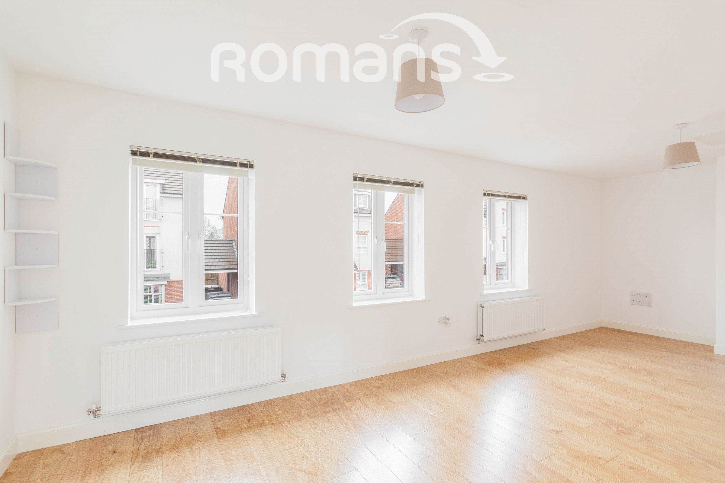 Flat Whitlock Avenue in Wokingham