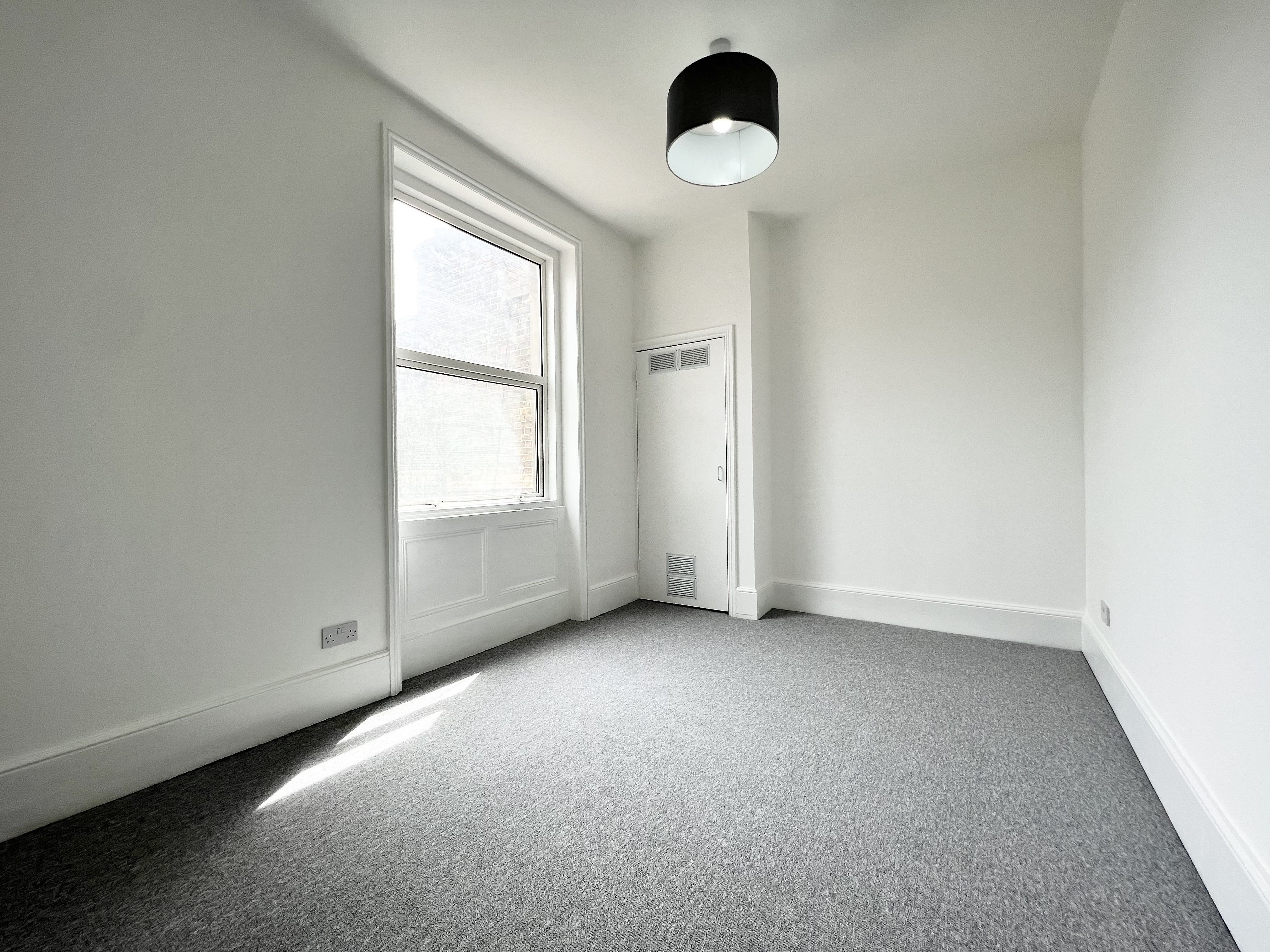 Flat Dalby Square in Thanet