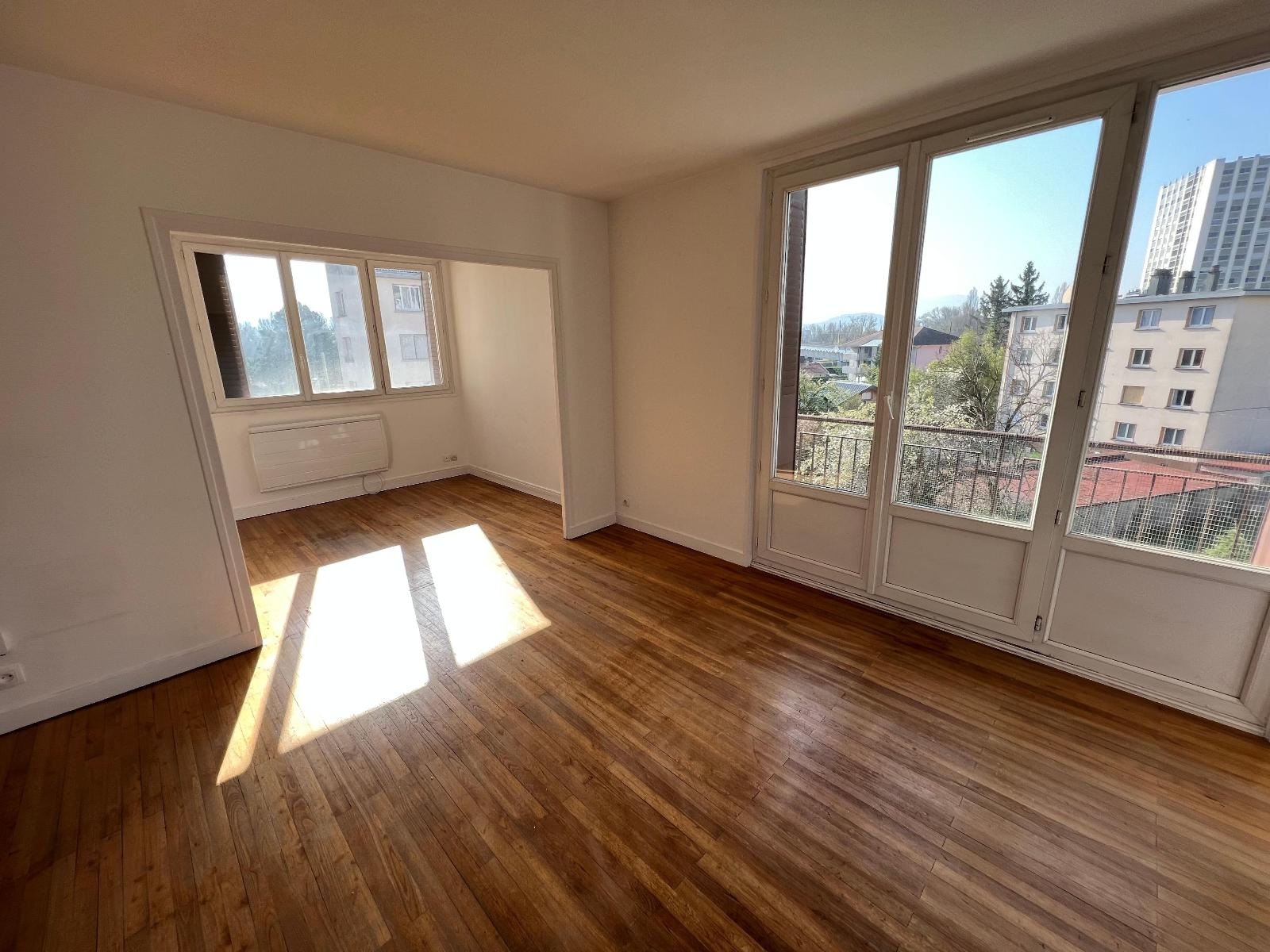 Appartement Place du Charmeyran à La Tronche