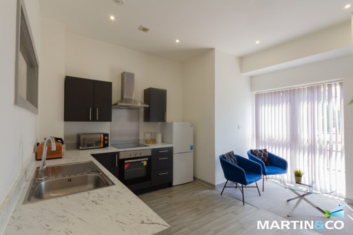 Flat Dudley Road in Brierley Hill