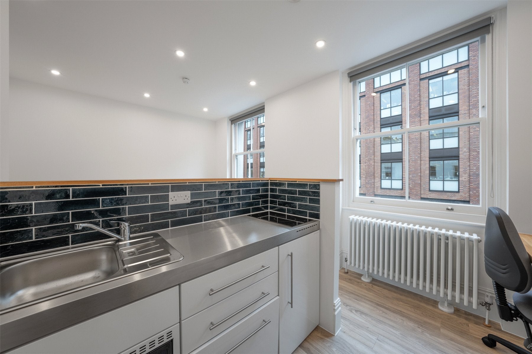 Flat Fulham Road in Greater London