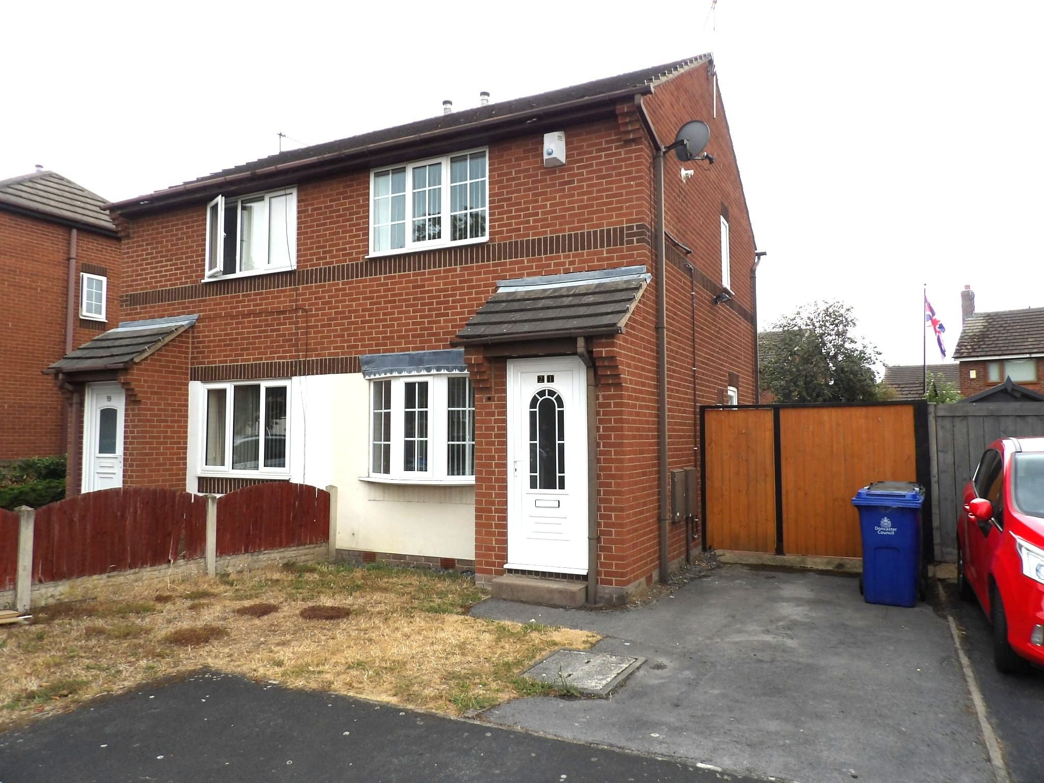 House Horsehills Lane in Doncaster
