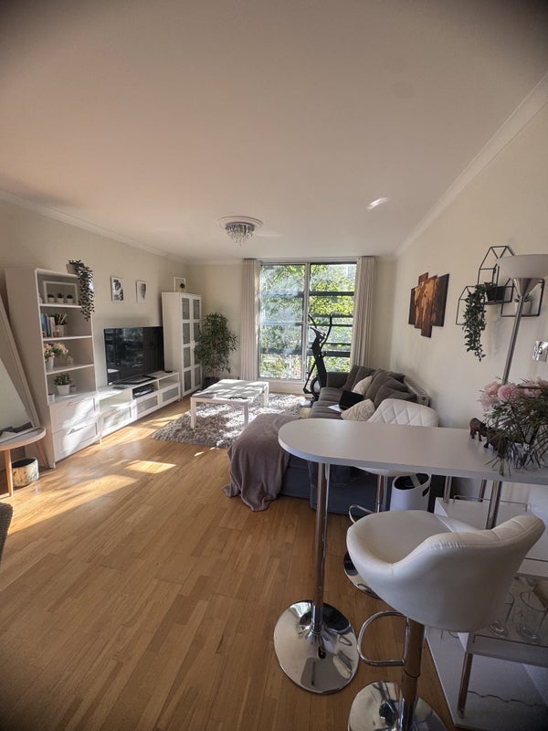 Room Mayflower Street in Greater London