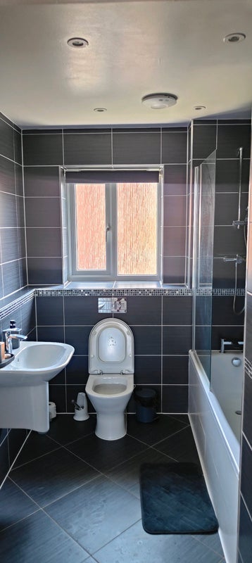 Room Mill Park Drive in Braintree