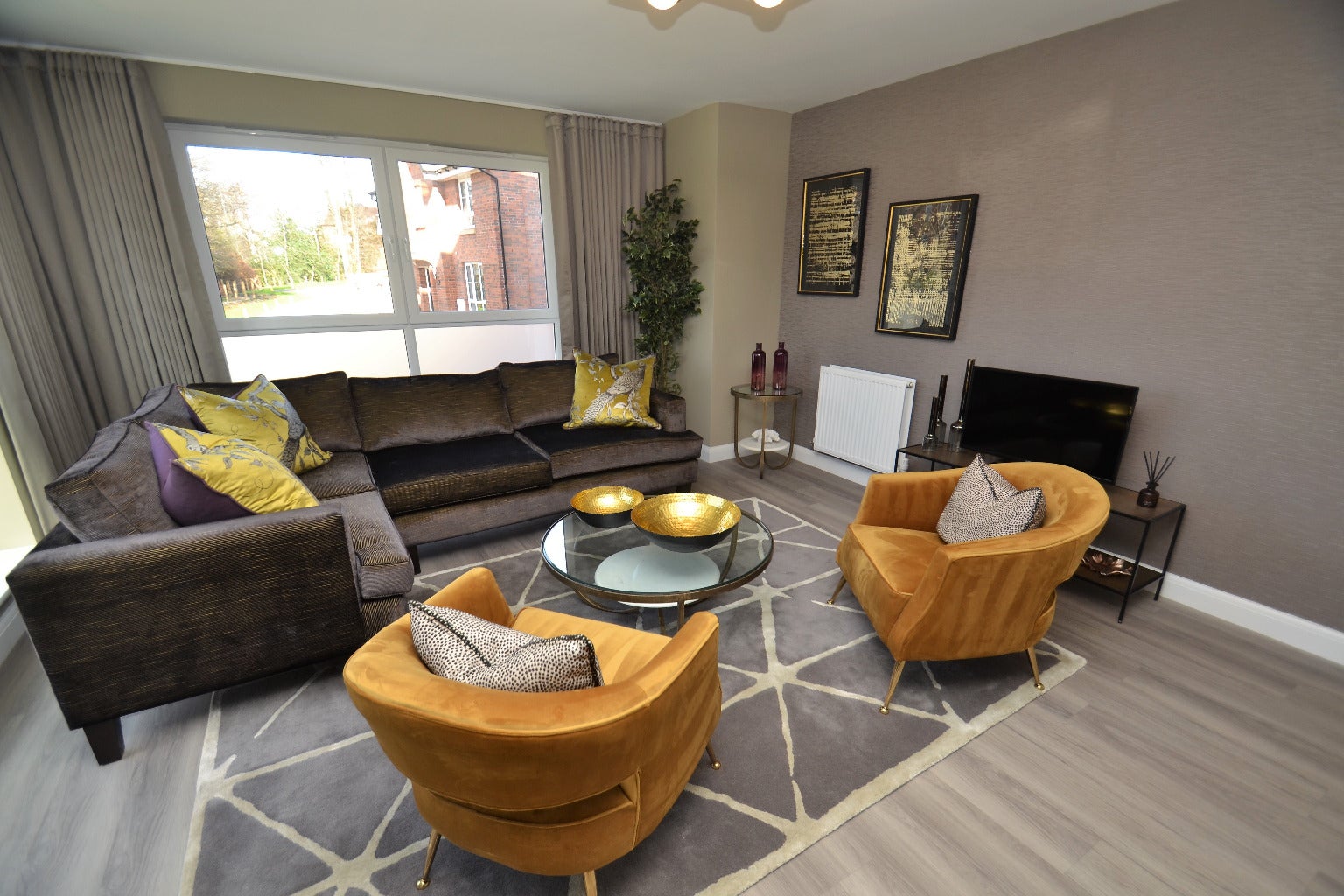 Flat Inverlair Drive in Glasgow