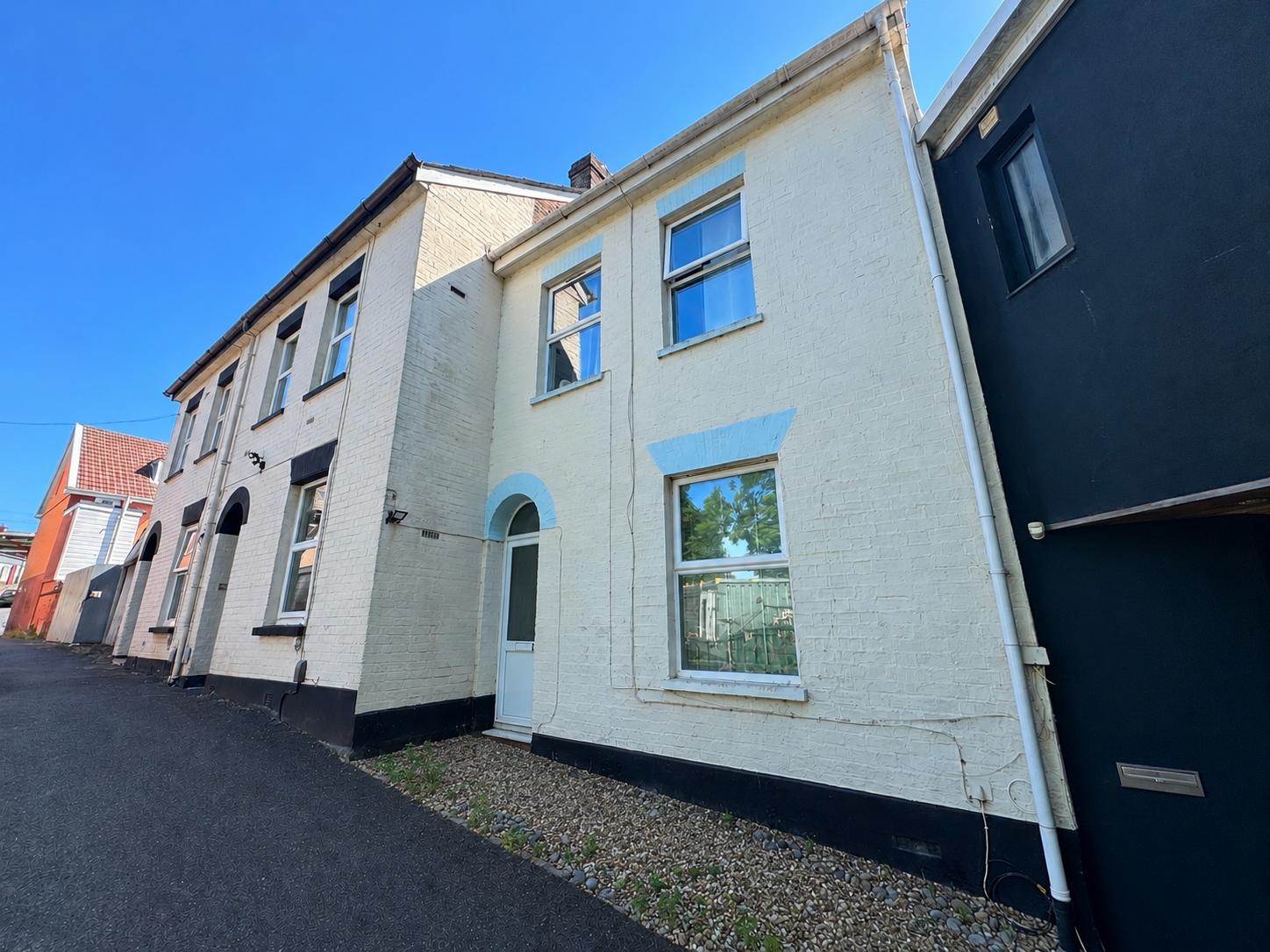 House Trafalgar Place in Exeter
