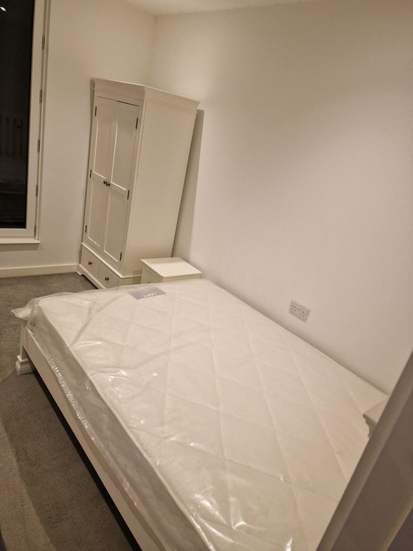 Room Wharf End in Trafford