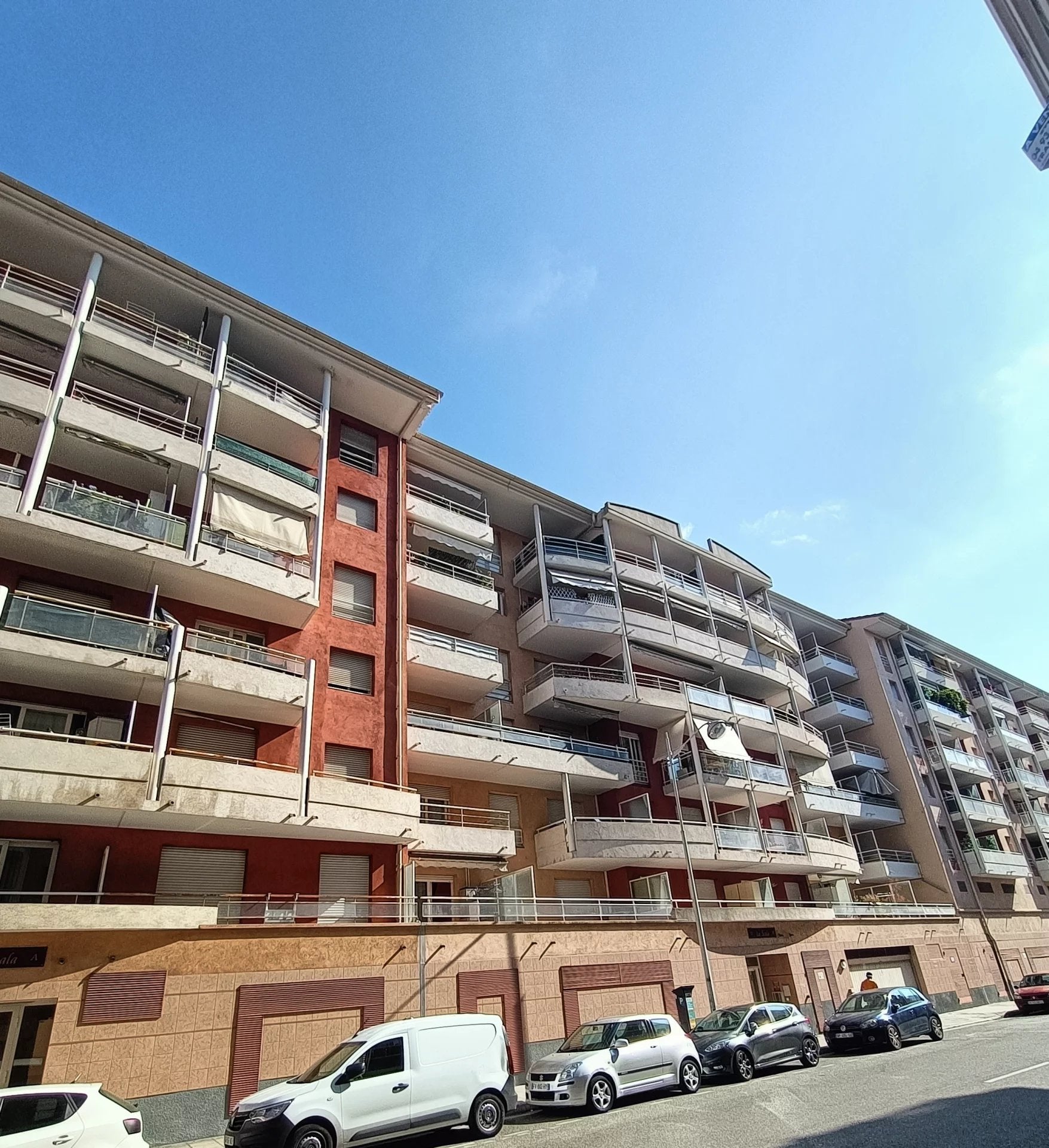 Flat Rue Robert Schuman in Nice