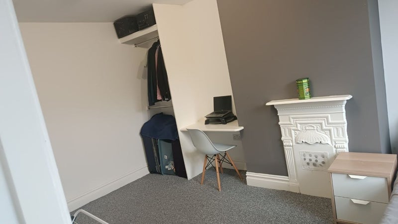 Room Back Stanmore Street in Leeds