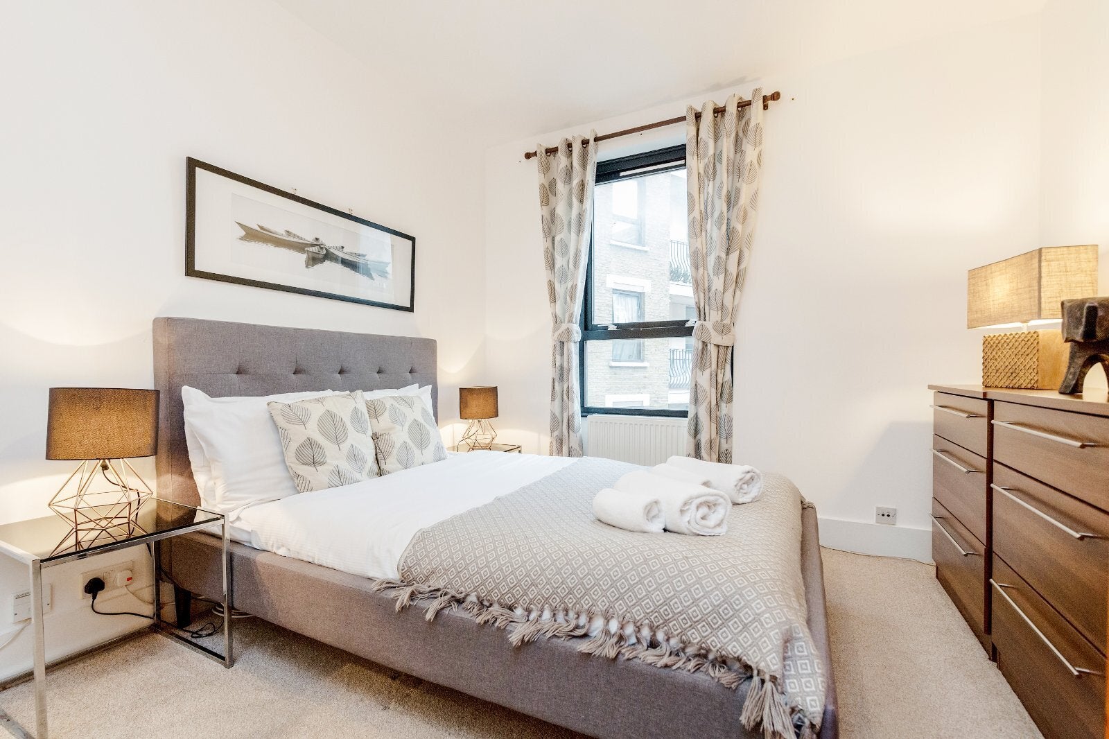 Flat Charing Cross Road in City of Westminster