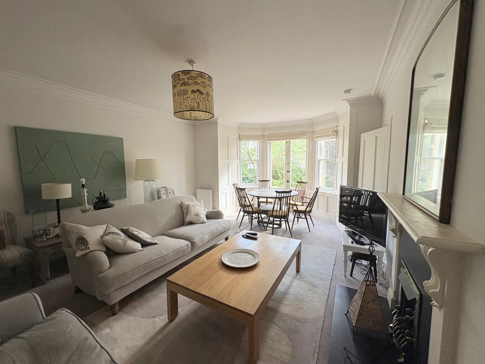 Flat Albert Terrace in City of Edinburgh