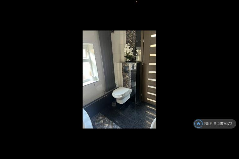 Room Lambert's Place in Greater London