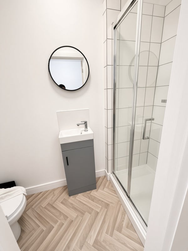 Room Winfield Street in Rugby