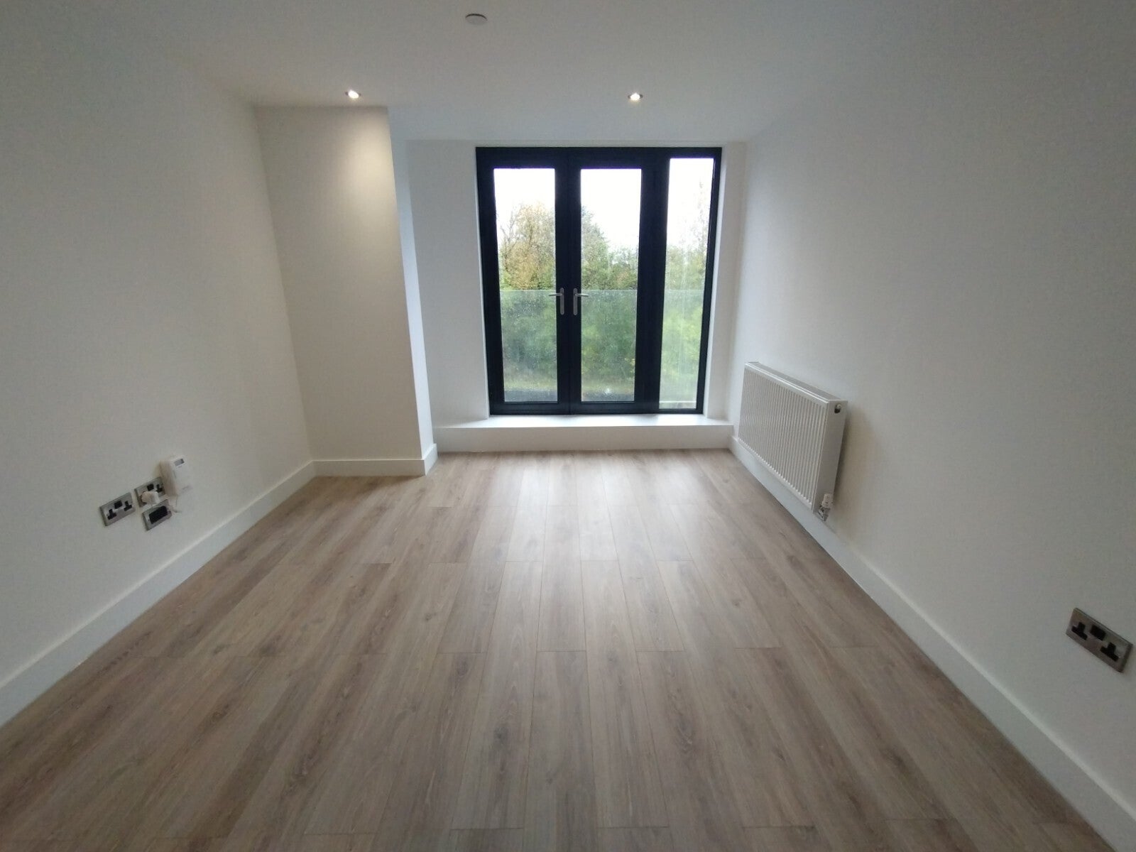 Flat Streetsbrook Road in Metropolitan Borough of Solihull