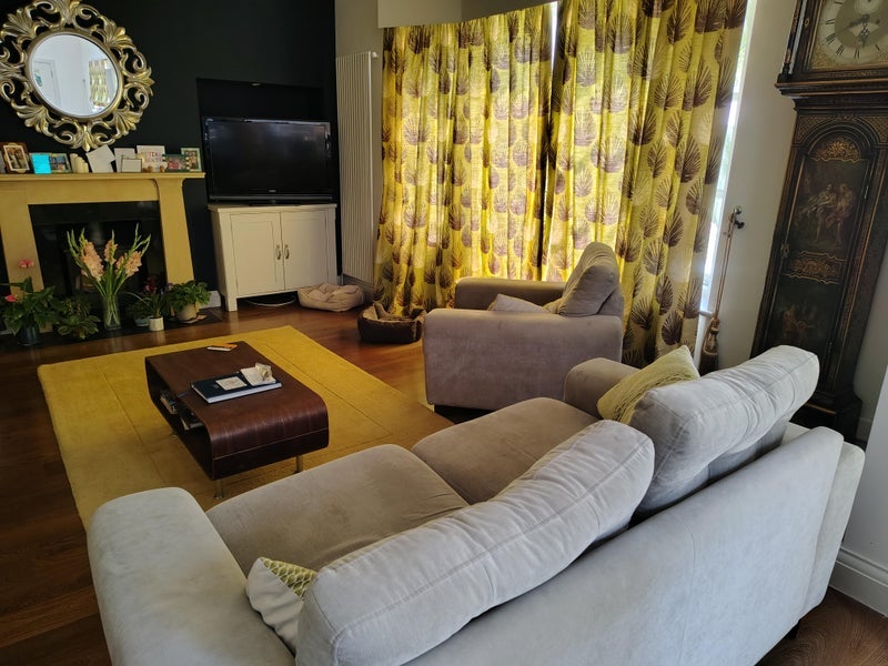 Room Burntwood Close in Greater London