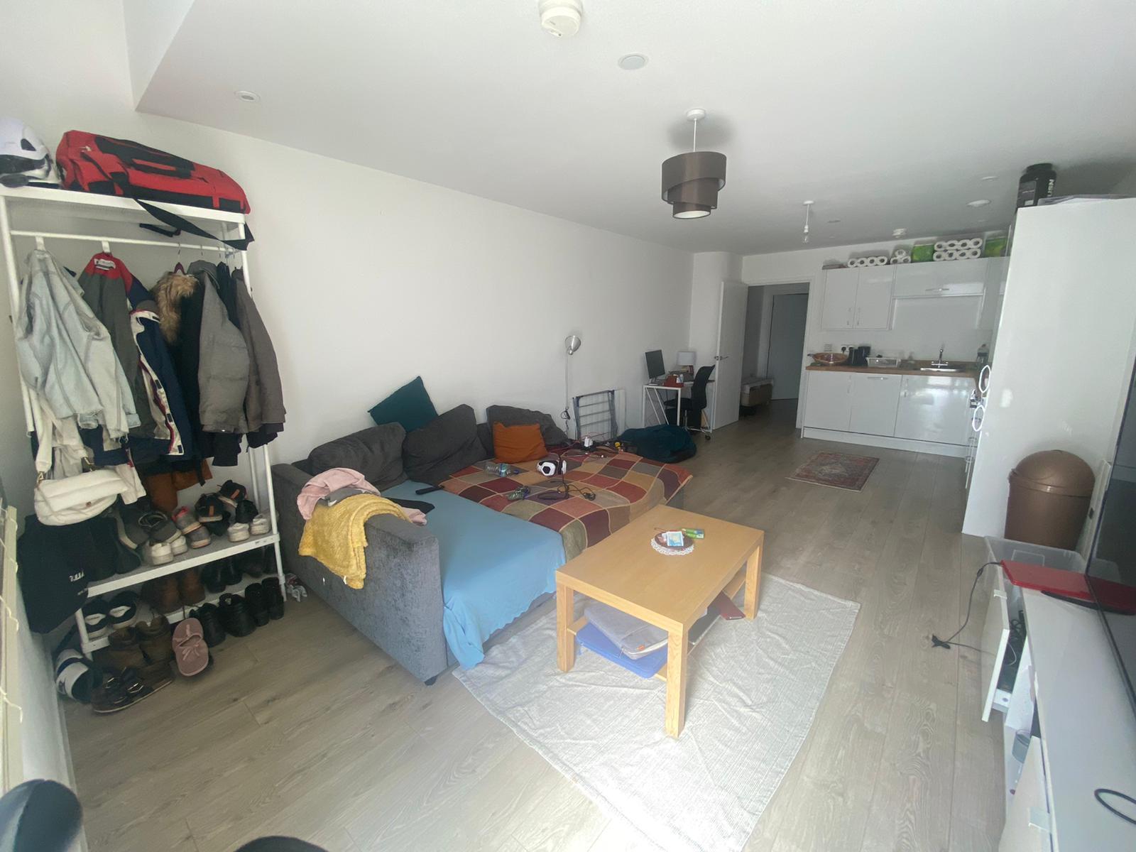 Flat Edinburgh Way in Harlow
