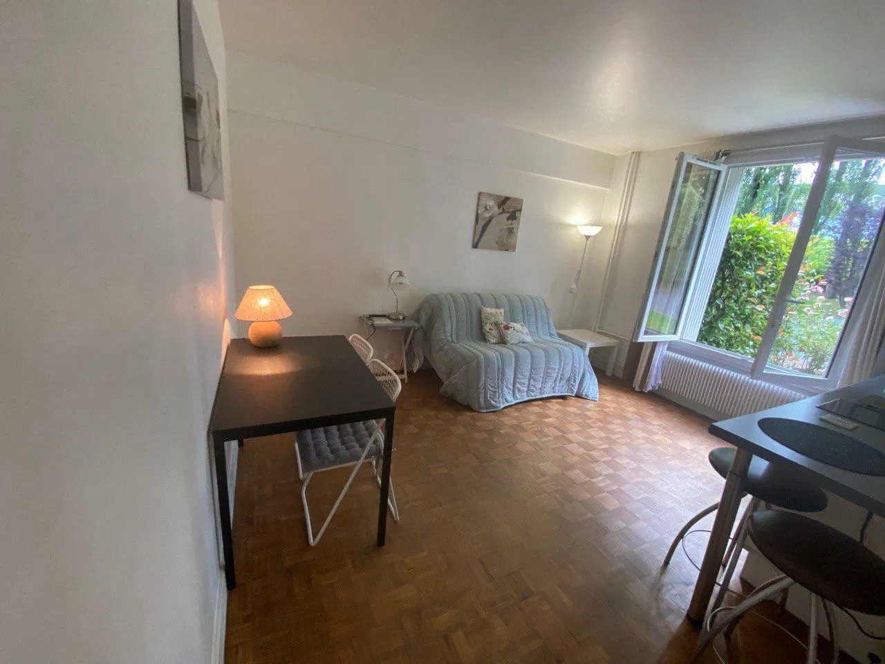 Flat Rue Albert Sarraut in Versailles