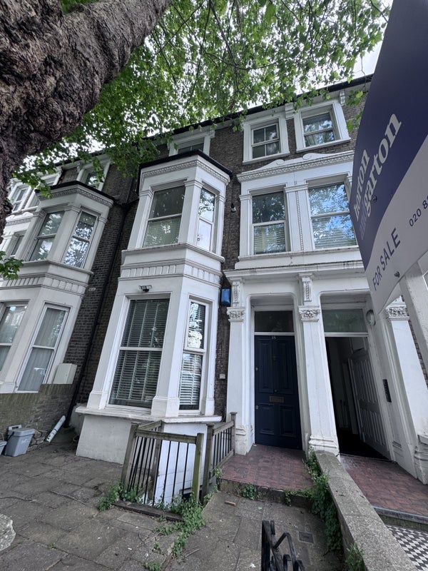 Room Great West Road in Greater London