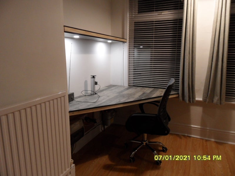 Room Ratcliffe Road in Charnwood