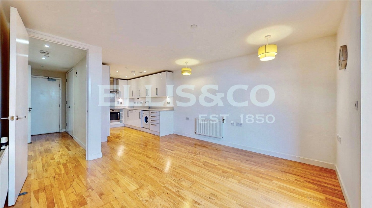 Flat High Road Wembley in Greater London