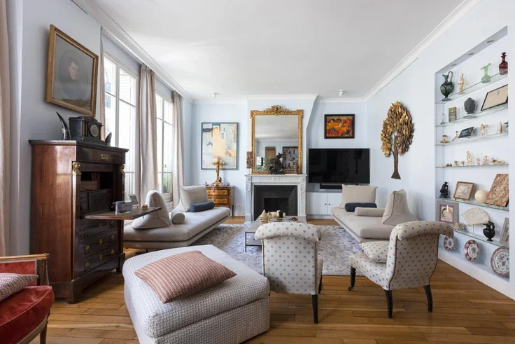 Appartement Rue des Prêcheurs à Paris