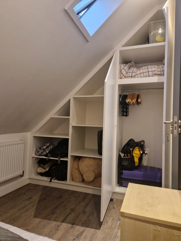 Room Hollybush Hill in Greater London