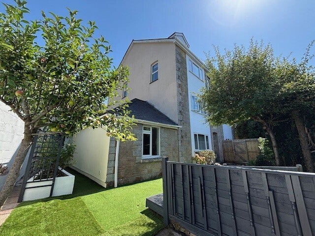 Flat Trenance Road in St. Austell