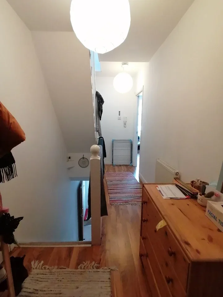 Flat Eade Road in Greater London