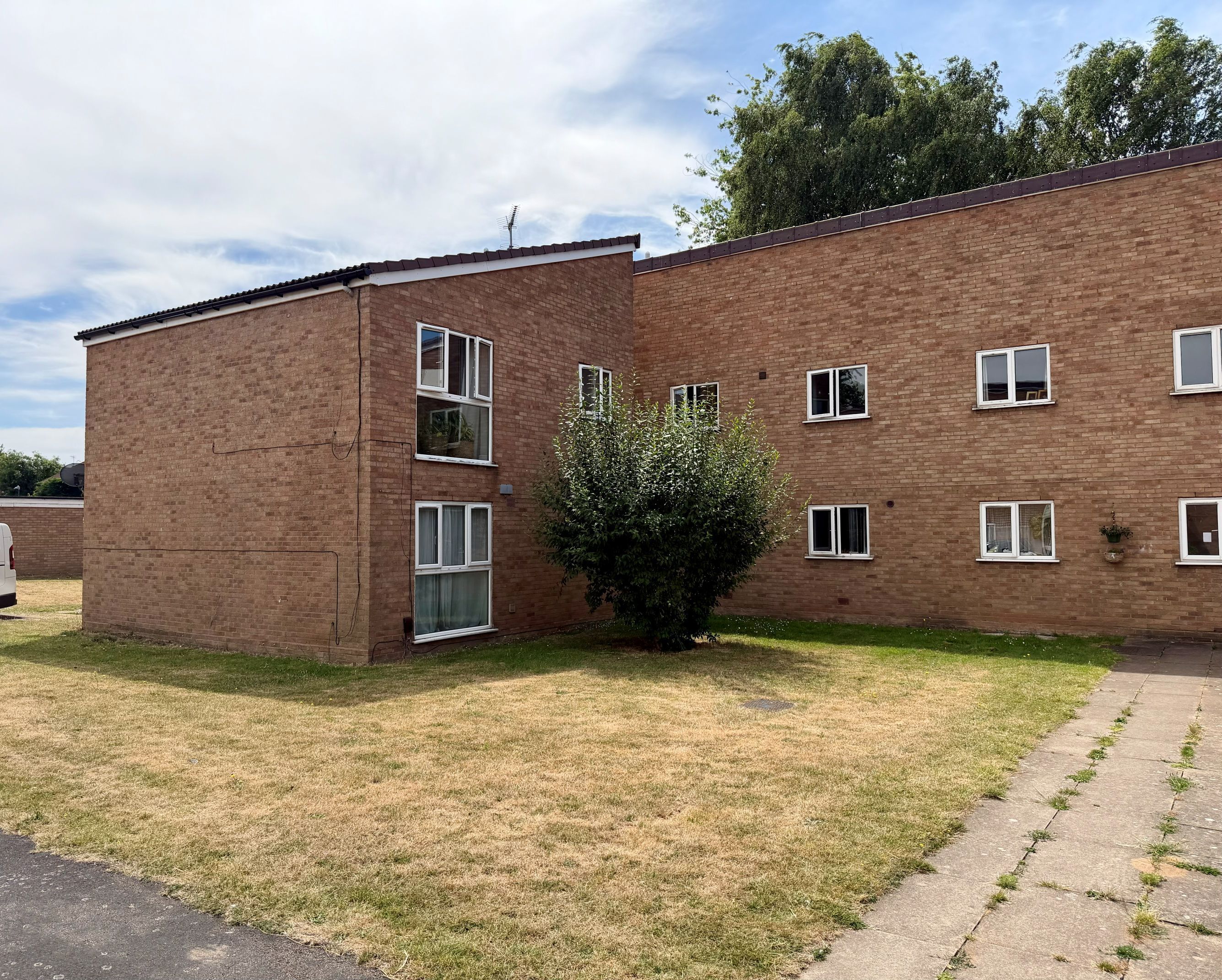 Flat Ryland Close in Royal Leamington Spa