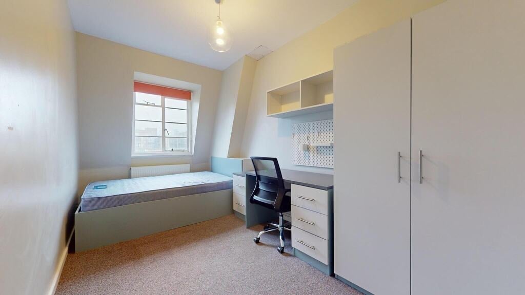 Room Medway Street in City of Westminster