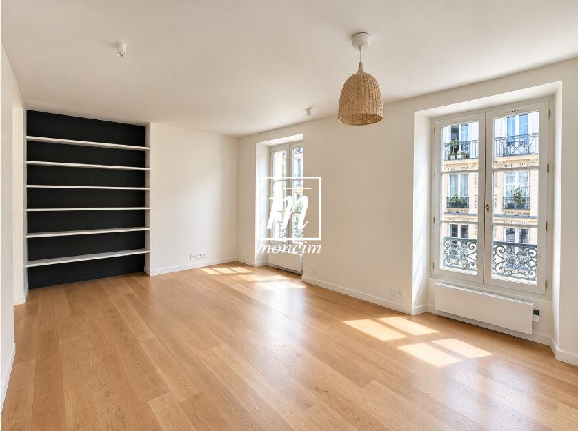 Flat Rue du Général-Foy in Paris