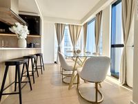 Flat Nine Elms Lane in Greater London